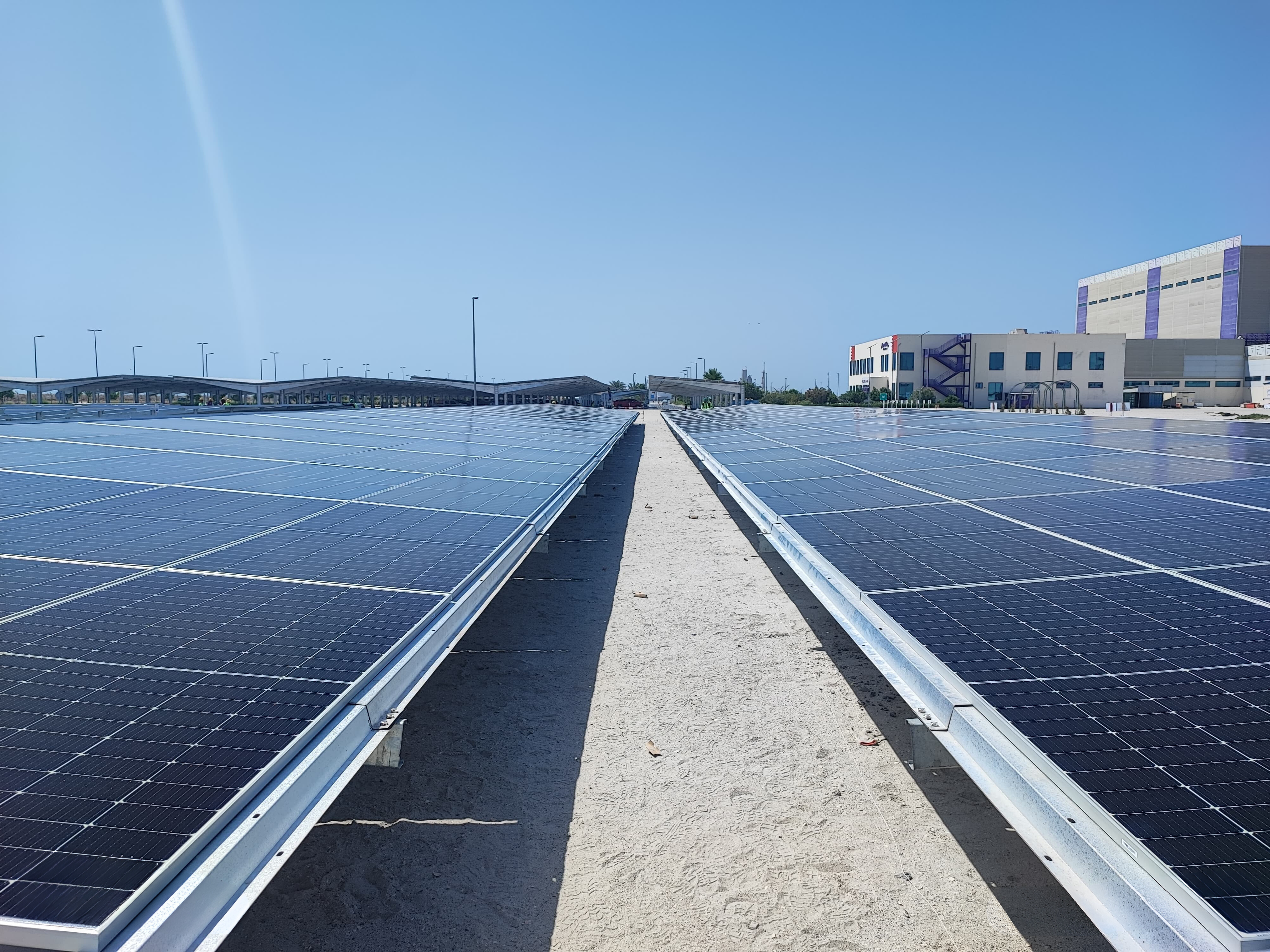 Mondelez Bahrain Biscuit Factory | 1 MWp | Ground Mount </br> </br>